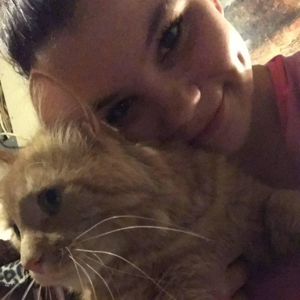 Meet your Posher, Lynn